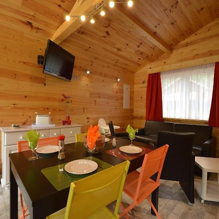 Chalet Near Ourthe River And The City Of Durbuy Vieuxville Extérieur photo