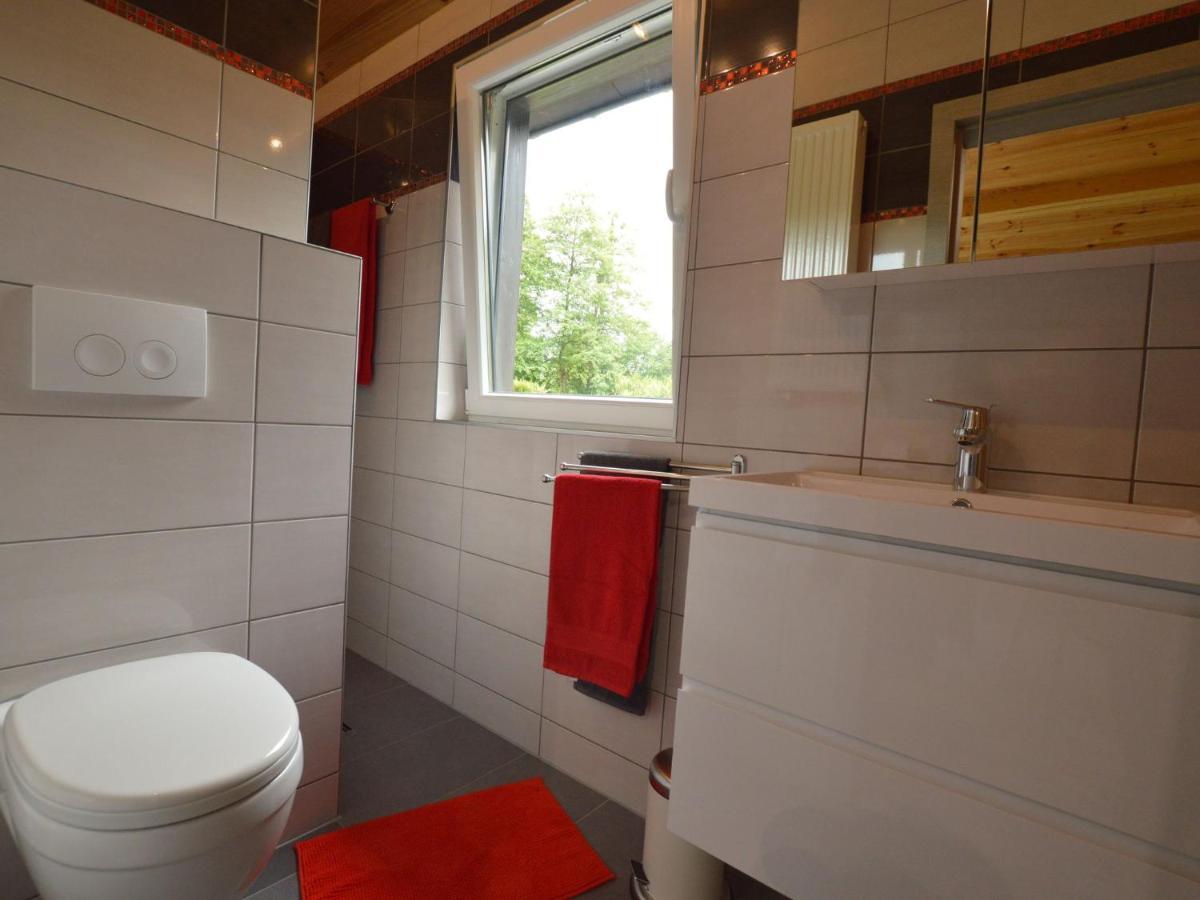 Chalet Near Ourthe River And The City Of Durbuy Vieuxville Extérieur photo